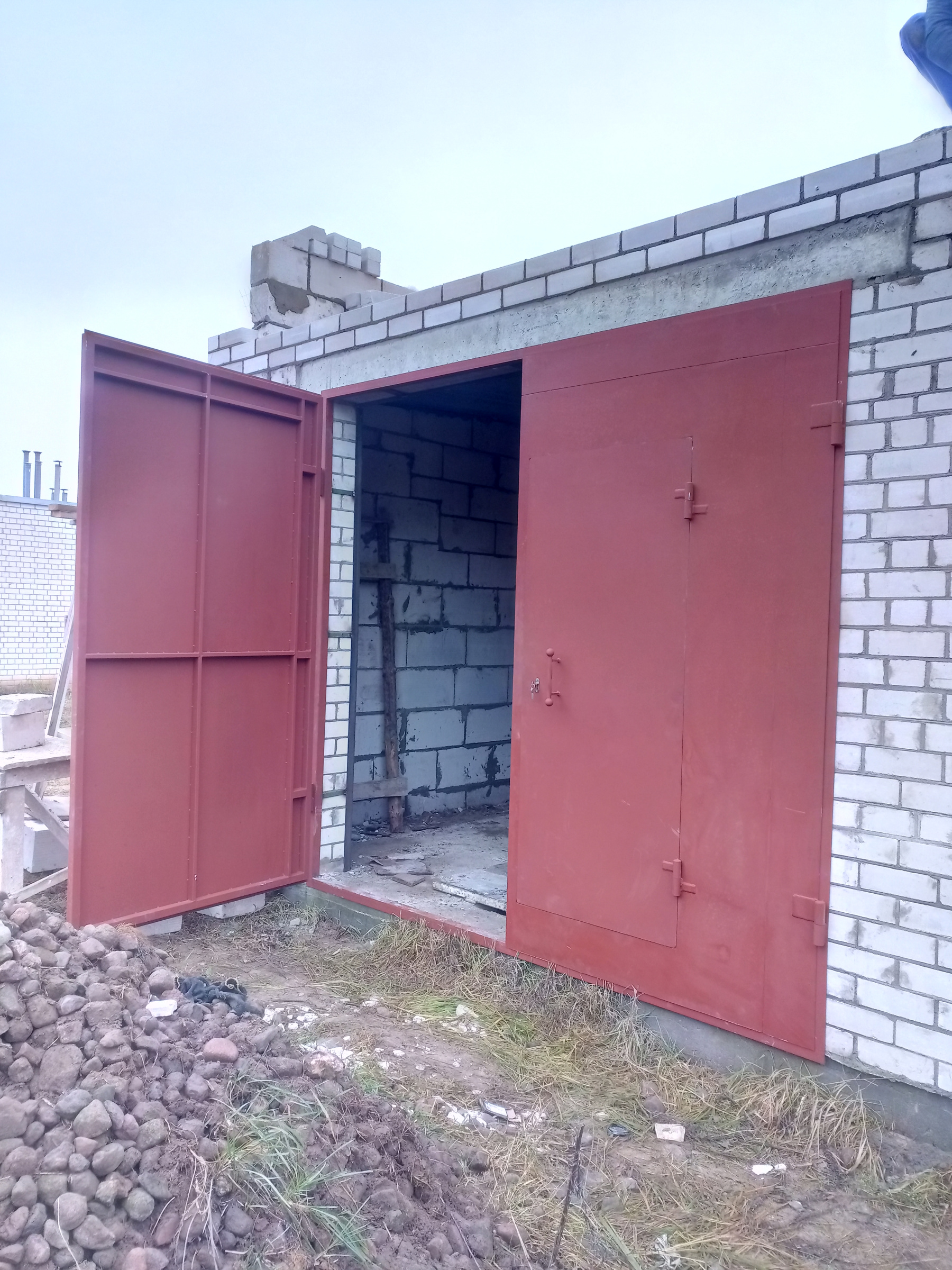 Гаражные ворота 3*3 м