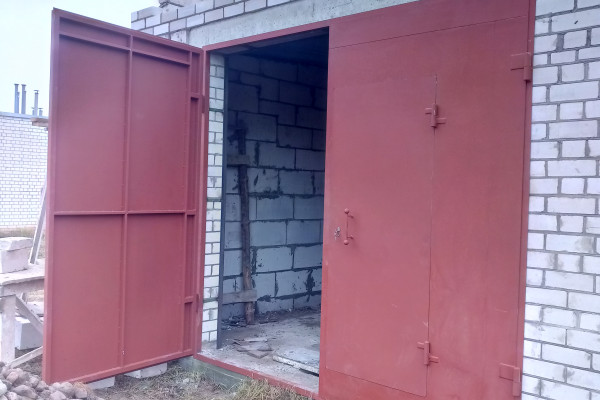 Гаражные ворота 3*3 м