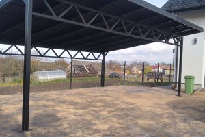 Односкатный навес из металлопрофиля на 2 машины — фото 5